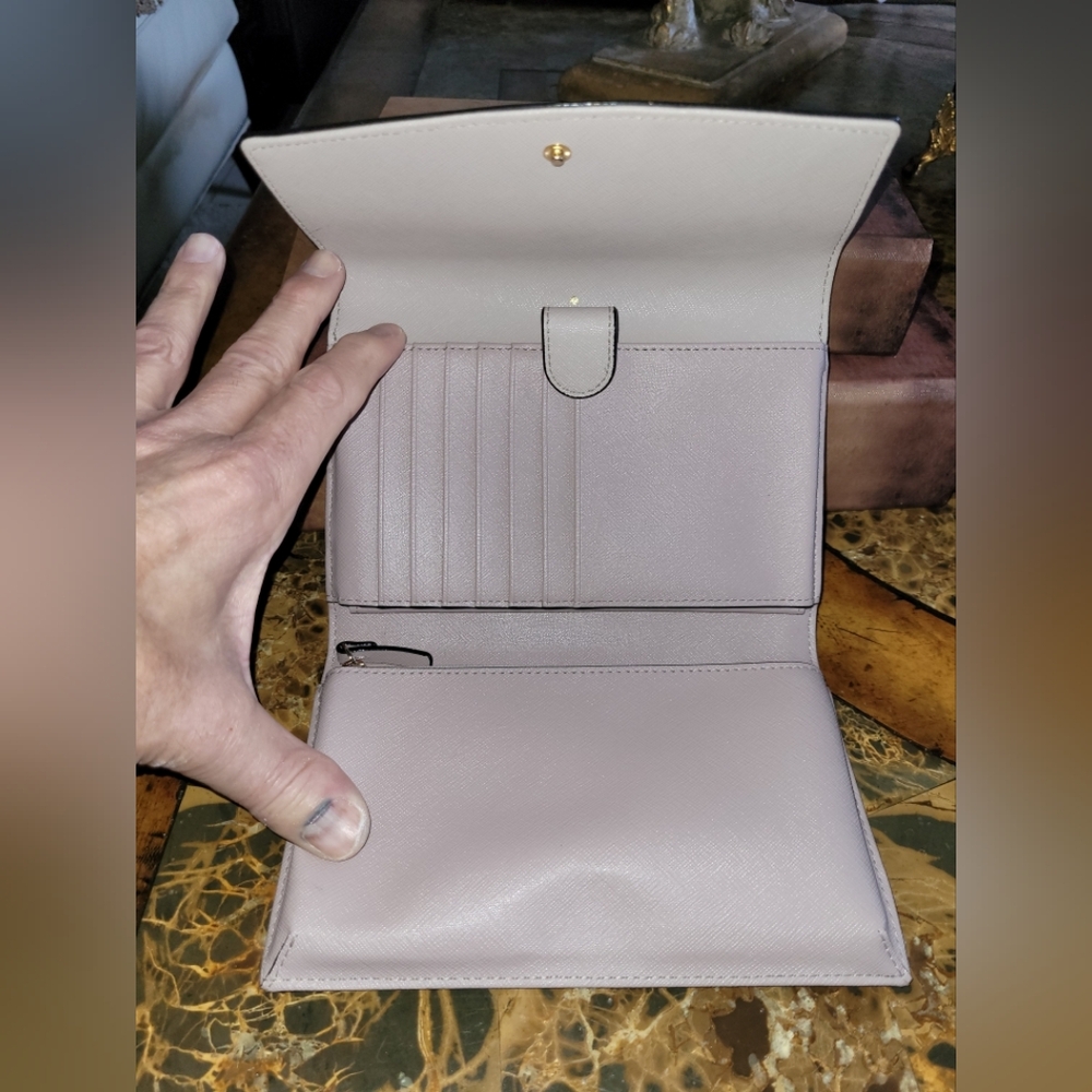 Kate Spade Black and Cream Crossbody Bag - Picture 7 of 7